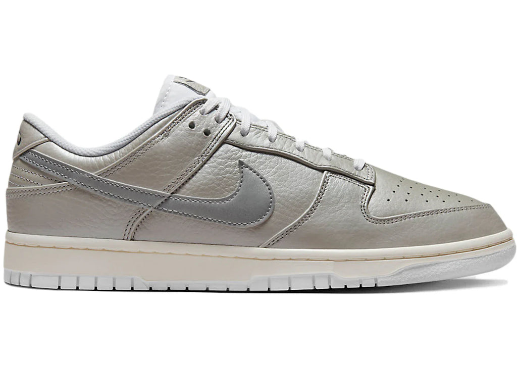 Nike Dunk Low Metallic Silver